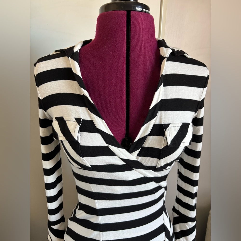 Diane Von Furstenberg Black and White Striped Long Sleeve Wrap Dress - Picture 7 of 10